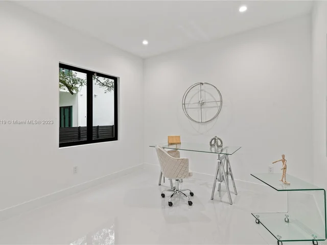 1401 SW 5th Ct, Fort Lauderdale FL 33312