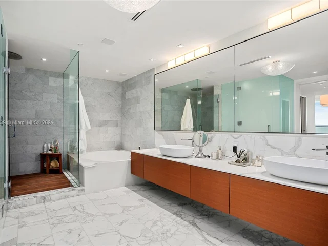 10203 Collins Ave # 1001, Bal Harbour FL 33154