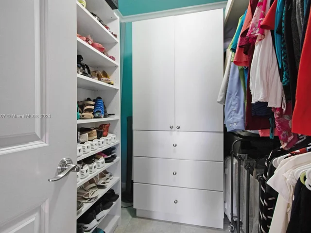 1701 S Ocean Dr # 903, Hollywood FL 33019