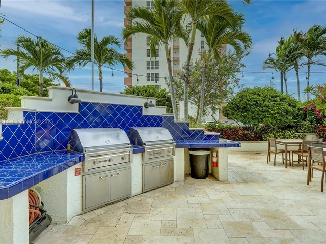 3000 E Sunrise Blvd # 5H, Fort Lauderdale FL 33304