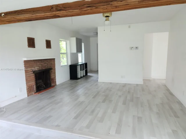 2615 Wilson St, Hollywood FL 33020