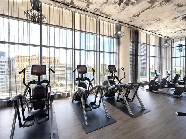 4010 S Ocean Dr # R3007, Hollywood FL 33019