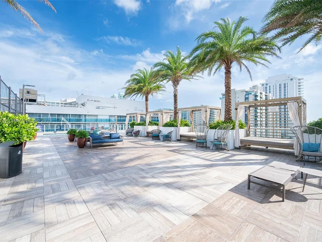 4010 S Ocean Dr # R3007, Hollywood FL 33019