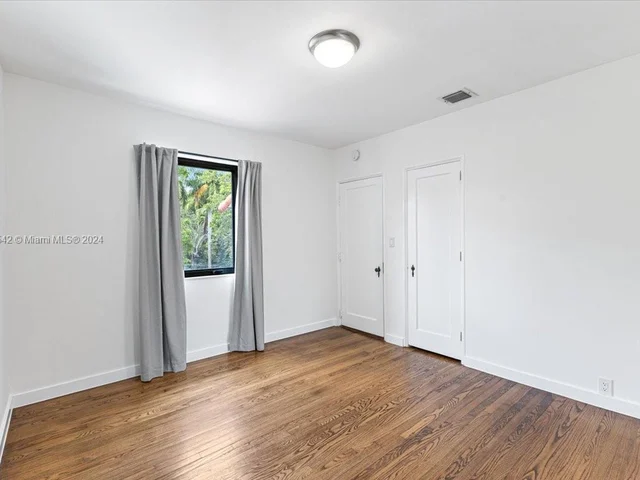 756 NE 72 TER, Miami FL 33138