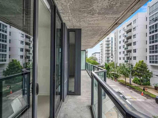 201 SW 17th Rd # 302, Miami FL 33129