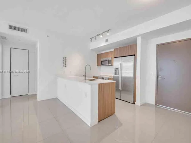 201 SW 17th Rd # 302, Miami FL 33129