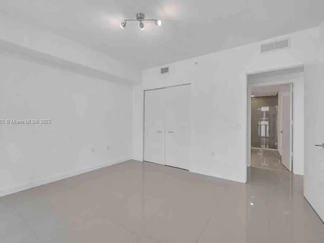 201 SW 17th Rd # 302, Miami FL 33129