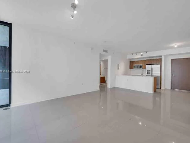 201 SW 17th Rd # 302, Miami FL 33129