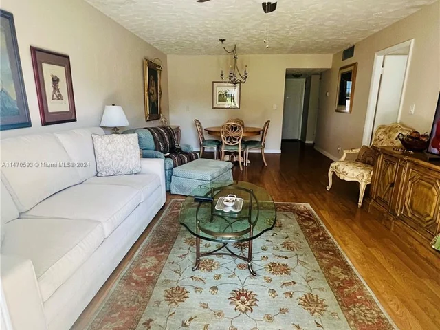 600 NE 2nd St # 210, Dania Beach FL 33004