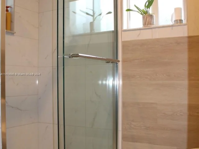 359 NE 32nd Ter, Homestead FL 33033