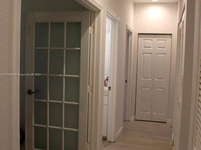 359 NE 32nd Ter, Homestead FL 33033