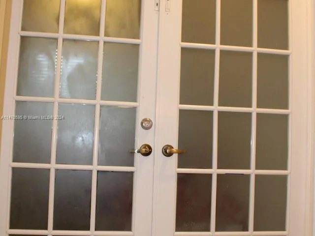 359 NE 32nd Ter, Homestead FL 33033