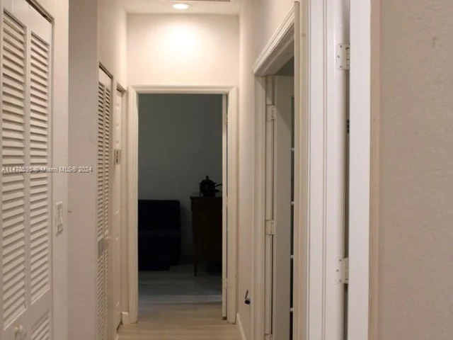 359 NE 32nd Ter, Homestead FL 33033