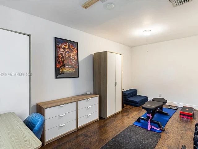 3154 SW 5th St # 1, Miami FL 33135