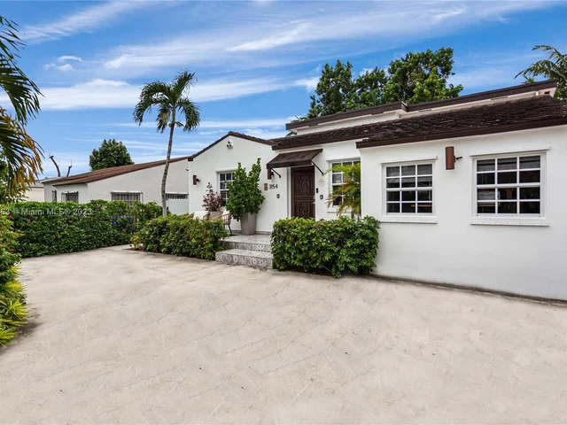 3154 SW 5th St # 1, Miami FL 33135