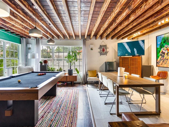 3154 SW 5th St # 1, Miami FL 33135