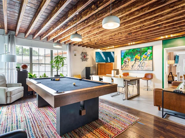 3154 SW 5th St # 1, Miami FL 33135