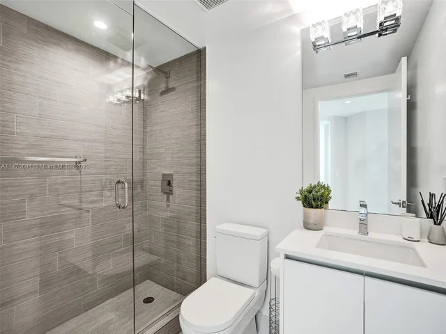 300 Sunny Isles Blvd # 1407, Sunny Isles Beach FL 33160