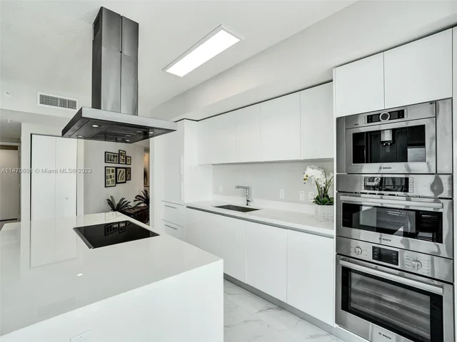 300 Sunny Isles Blvd # 1407, Sunny Isles Beach FL 33160