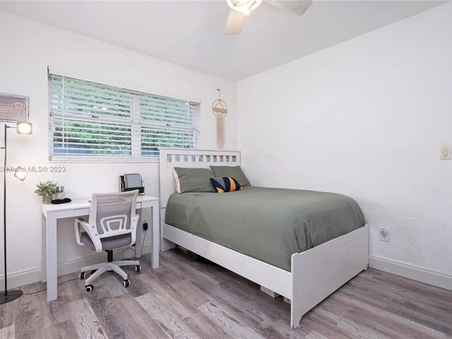 7255 SW 126th St, Pinecrest FL 33156