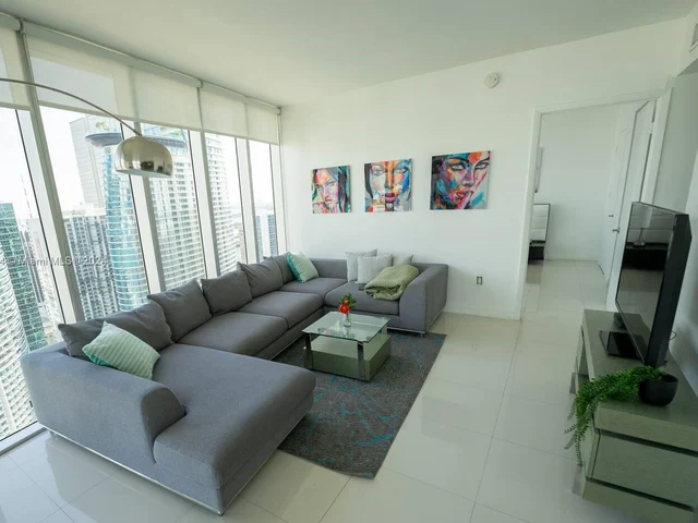 485 Brickell Ave # 4804, Miami FL 33131