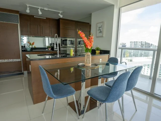 485 Brickell Ave # 4804, Miami FL 33131