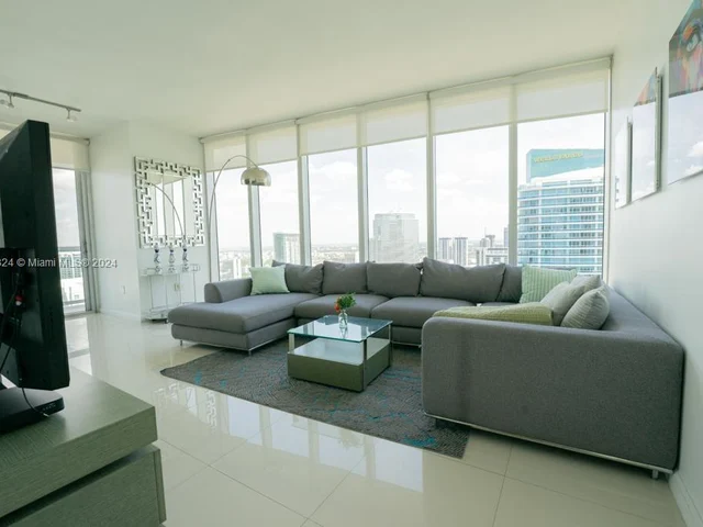 485 Brickell Ave # 4804, Miami FL 33131