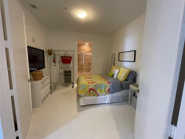 15811 Collins Ave # 3403, Sunny Isles Beach FL 33160