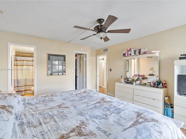 7314 Ashmont Cir # 105, Tamarac FL 33321