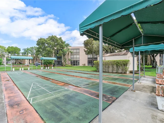 7314 Ashmont Cir # 105, Tamarac FL 33321