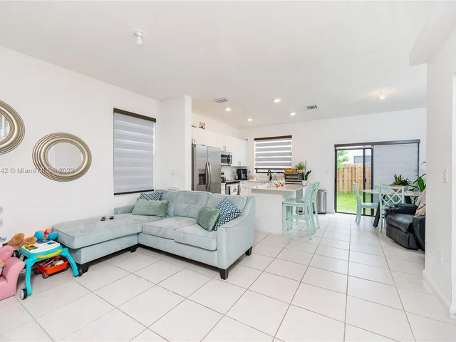 24631 SW 118th Pl # 24631, Homestead FL 33032