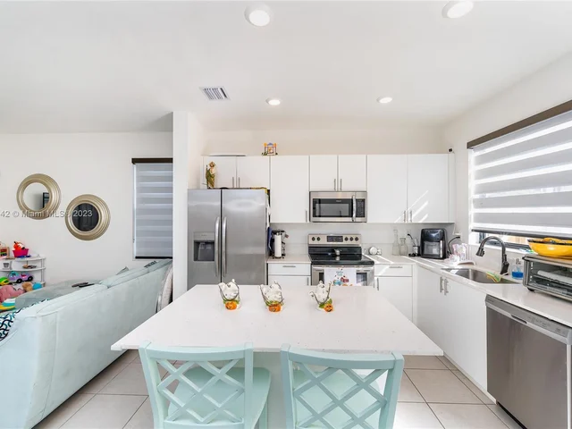 24631 SW 118th Pl # 24631, Homestead FL 33032