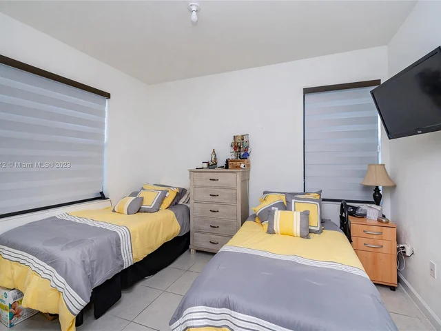 24631 SW 118th Pl # 24631, Homestead FL 33032