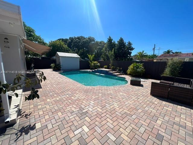 1310 SW 74th Ct, Miami FL 33144