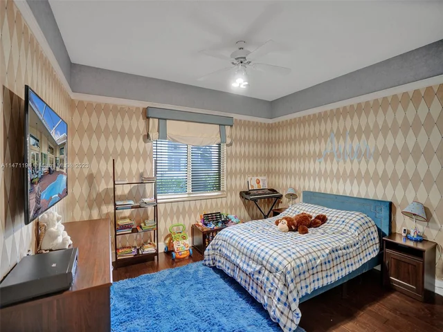 1729 NW 126th Dr, Coral Springs FL 33071