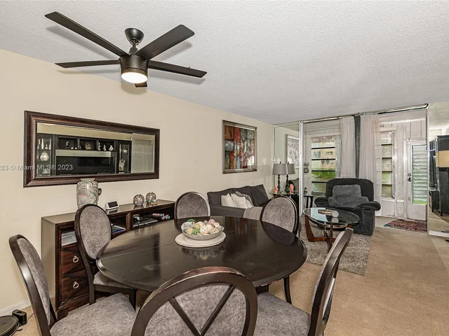 9010 Sunrise Lakes Blvd # 104, Sunrise FL 33322