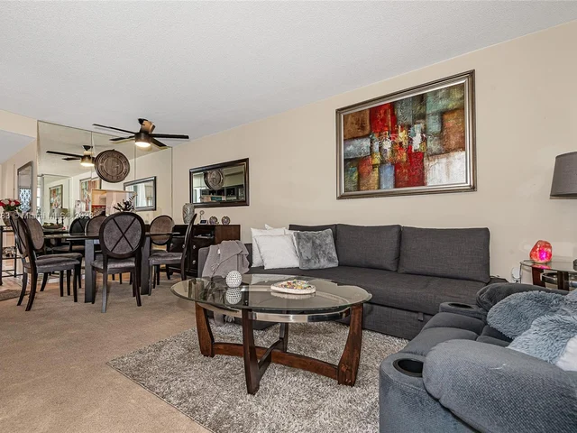 9010 Sunrise Lakes Blvd # 104, Sunrise FL 33322