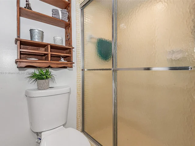 9010 Sunrise Lakes Blvd # 104, Sunrise FL 33322