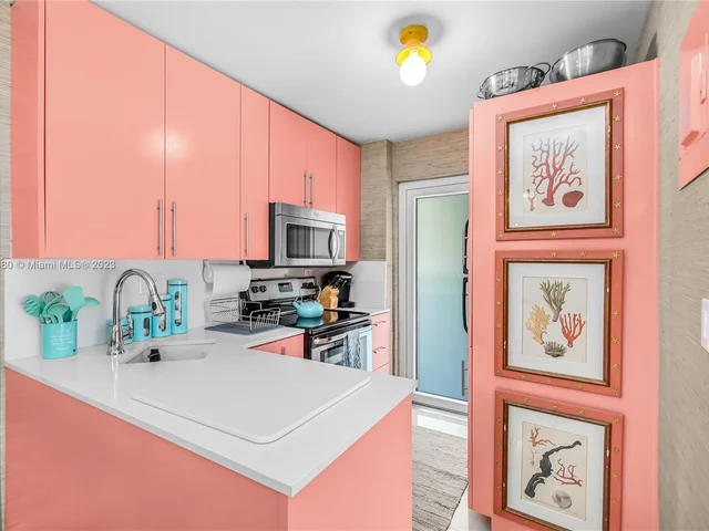 1620 West Ave # 301, Miami Beach FL 33139