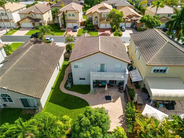 9771 NW 29th St, Doral FL 33172