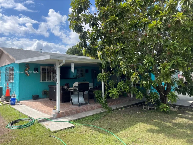 14515 SW 299th Ter, Homestead FL 33033