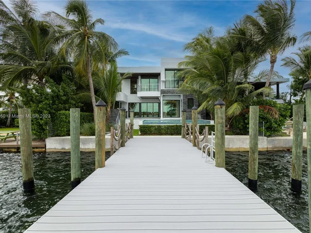 1311 Stillwater Dr # 1311, Miami Beach FL 33141