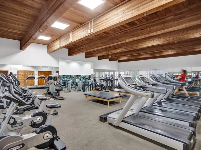 1000 Quayside Ter # 809, Miami FL 33138