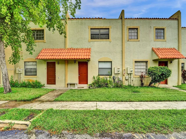 3911 SW 52nd Ave # 1, Pembroke Park FL 33023