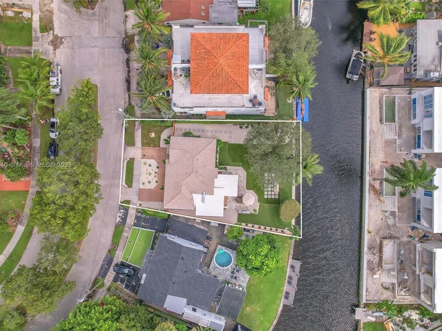 604 SW 11th Ct, Fort Lauderdale FL 33315