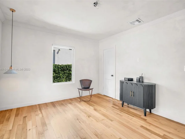 604 SW 11th Ct, Fort Lauderdale FL 33315