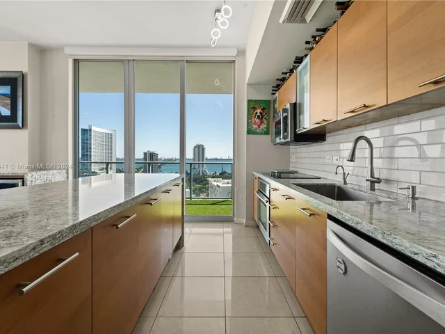 3470 E Coast Ave # H1601, Miami FL 33137