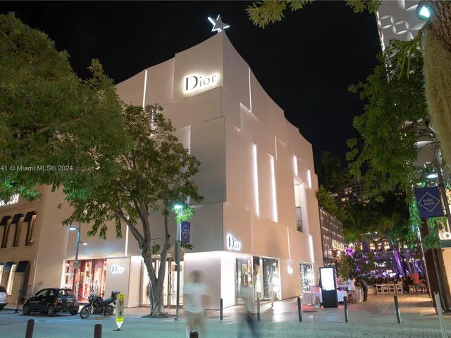 3470 E Coast Ave # H1601, Miami FL 33137