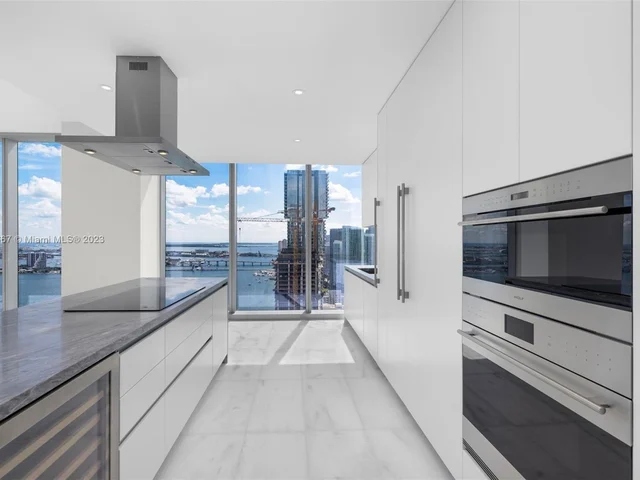 700 NE 26th Ter # 3903, Miami FL 33137