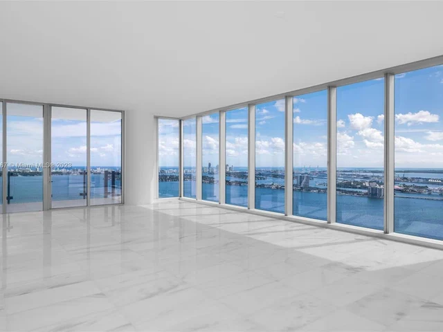 700 NE 26th Ter # 3903, Miami FL 33137